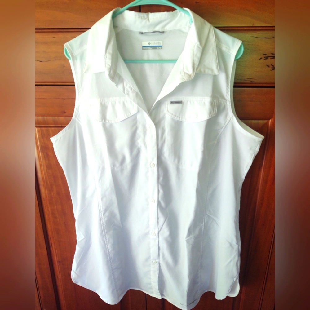 Columbia White Sleeveless Women's  Omni Shield Top